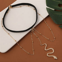 Laden Sie das Bild in den Galerie-Viewer, Modische Schlangenbeinkette aus Legierung