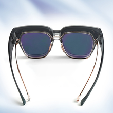 Laden Sie das Bild in den Galerie-Viewer, Tragbare Sonnenbrille für Kurzsichtigkeit