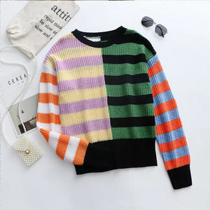 Gestreifter Lockerer Strickpullover mit Rundhalsausschnitt