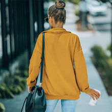 Laden Sie das Bild in den Galerie-Viewer, Einfarbiges Sweatshirt mit Revers und Reißverschluss
