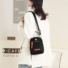 Laden Sie das Bild in den Galerie-Viewer, Wasserdichte Trendige Umhängetasche Aus Nylon