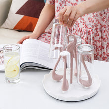 Laden Sie das Bild in den Galerie-Viewer, Kreativer multifunktionaler drehbarer Schwanenabflussbecherhalter