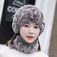 Laden Sie das Bild in den Galerie-Viewer, Rex-Kaninchenfellmütze