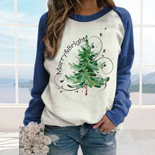 Laden Sie das Bild in den Galerie-Viewer, Lässiges Weihnachtsbaum-Sweatshirt