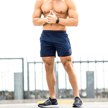 Laden Sie das Bild in den Galerie-Viewer, Einfarbige Sportshorts mit Monogramm für Herren