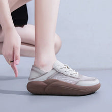 Laden Sie das Bild in den Galerie-Viewer, Trendige atmungsaktive Schuhe mit Zehenumwicklung
