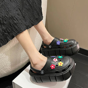 Atmungsaktive Plateausandalen mit Blumenmuster für Damen