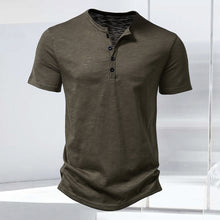 Laden Sie das Bild in den Galerie-Viewer, T-Shirt mit Henley-Kragen aus geflammter Baumwolle