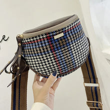 Laden Sie das Bild in den Galerie-Viewer, Damen Karierte Umhängetasche mit breiten Trägern