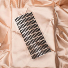 Laden Sie das Bild in den Galerie-Viewer, Staubdichte Netzaufkleber für Mobiltelefone