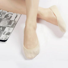 Laden Sie das Bild in den Galerie-Viewer, Rutschfeste unsichtbare Bootssocken (3 Paar)