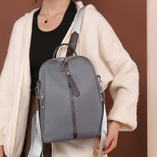 Laden Sie das Bild in den Galerie-Viewer, Leichter Rucksack mit mehreren Taschen