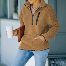 Laden Sie das Bild in den Galerie-Viewer, Lammfleece-Sweatshirt mit Reißverschluss
