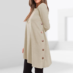 Kleid mit seitlichen Knöpfen