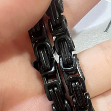 Laden Sie das Bild in den Galerie-Viewer, Trendiges Edelstahlarmband im Hip-Hop-Stil