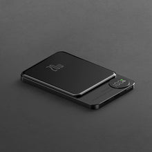 Laden Sie das Bild in den Galerie-Viewer, Magnetische Powerbank