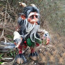 Laden Sie das Bild in den Galerie-Viewer, Kobold Gartendekoration aus Harz