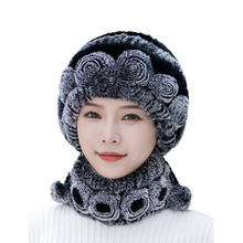 Laden Sie das Bild in den Galerie-Viewer, Rex-Kaninchenfellmütze