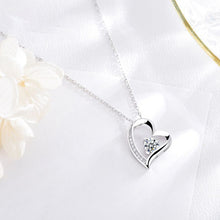 Laden Sie das Bild in den Galerie-Viewer, Herzförmige Strass-Halskette