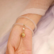 Laden Sie das Bild in den Galerie-Viewer, Armband aus Glocke und Jade im antiken Stil