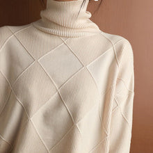 Laden Sie das Bild in den Galerie-Viewer, Einfarbiger Locker Gestrickter Pullover