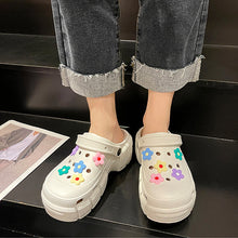 Laden Sie das Bild in den Galerie-Viewer, Atmungsaktive Plateausandalen mit Blumenmuster für Damen
