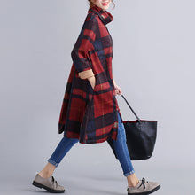 Laden Sie das Bild in den Galerie-Viewer, Unregelmäßiges Kleid mit Rollkragen für Damen