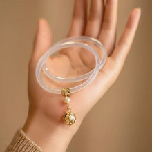 Laden Sie das Bild in den Galerie-Viewer, Armband aus Glocke und Jade im antiken Stil