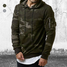 Laden Sie das Bild in den Galerie-Viewer, Stylischer Hoodie mit Tarnung-Print