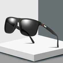 Laden Sie das Bild in den Galerie-Viewer, 2021 polarisierte Sonnenbrille mit schwarzem Rahmen