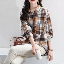 Laden Sie das Bild in den Galerie-Viewer, Mittellange Karierte Bluse