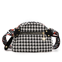 Laden Sie das Bild in den Galerie-Viewer, Modische Personalisierte Umhängetasche Aus Nylon