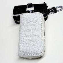 Laden Sie das Bild in den Galerie-Viewer, Schlüsseletui aus Leder mit Krokodilmuster