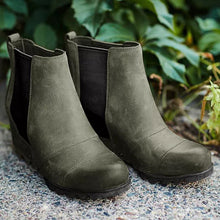 Laden Sie das Bild in den Galerie-Viewer, Elastische Stiefeletten mit dicken Sohlen