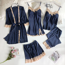 Laden Sie das Bild in den Galerie-Viewer, Sexy Seidenpyjamas 5-teiliges Set