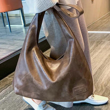 Laden Sie das Bild in den Galerie-Viewer, Damen Einfarbige Tragbare Knödeltasche mit großem Fassungsvermögen