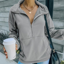 Laden Sie das Bild in den Galerie-Viewer, Einfarbiges Sweatshirt mit Revers und Reißverschluss
