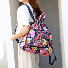 Laden Sie das Bild in den Galerie-Viewer, Faltbarer Bedruckter Nylonrucksack mit Kordelzug