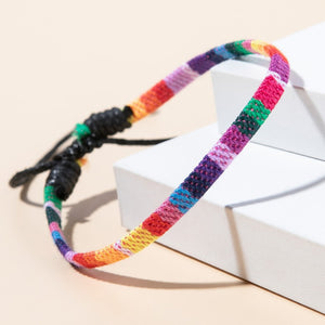 Geflochtenes Regenbogen-Armband