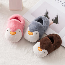 Laden Sie das Bild in den Galerie-Viewer, Pinguin-Hausschuhe aus Baumwolle für Babys