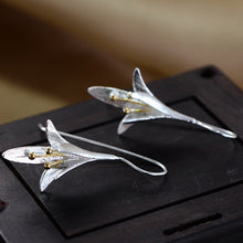 Laden Sie das Bild in den Galerie-Viewer, Exquisite Ohrringe mit Blumen