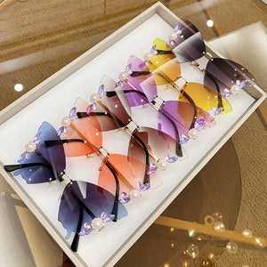 Sonnenbrille mit Diamant-Schmetterlingsverlauf