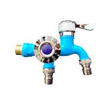 Laden Sie das Bild in den Galerie-Viewer, Doppelwasserhahn Aus Kunststoff