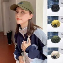 Laden Sie das Bild in den Galerie-Viewer, Personalisierte und modische Schirmmütze