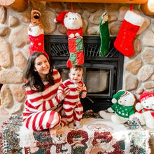 Laden Sie das Bild in den Galerie-Viewer, Bester Weihnachtlicher Familienpyjama(2-teiliges Set)