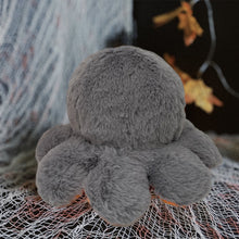 Laden Sie das Bild in den Galerie-Viewer, Reversibles Kürbislaternen-Plüschtier