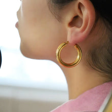 Laden Sie das Bild in den Galerie-Viewer, Reif-Ohrringe