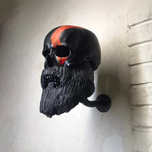Laden Sie das Bild in den Galerie-Viewer, Schädelförmige Helmhalterung Aus Harzmaterial