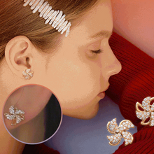 Laden Sie das Bild in den Galerie-Viewer, Exquisite Kristall drehbare Windmühlenohrringe