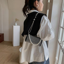 Laden Sie das Bild in den Galerie-Viewer, Glänzende kleine Zylindertasche